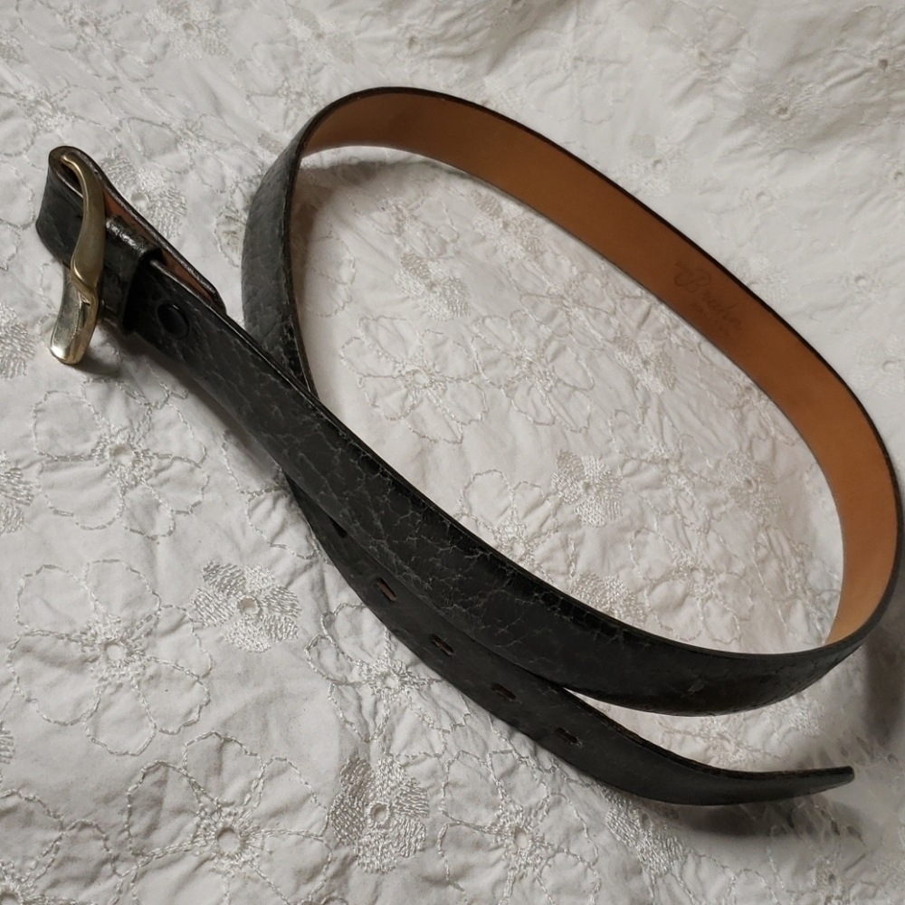 Bufalo skin mens dress belt 32 gray